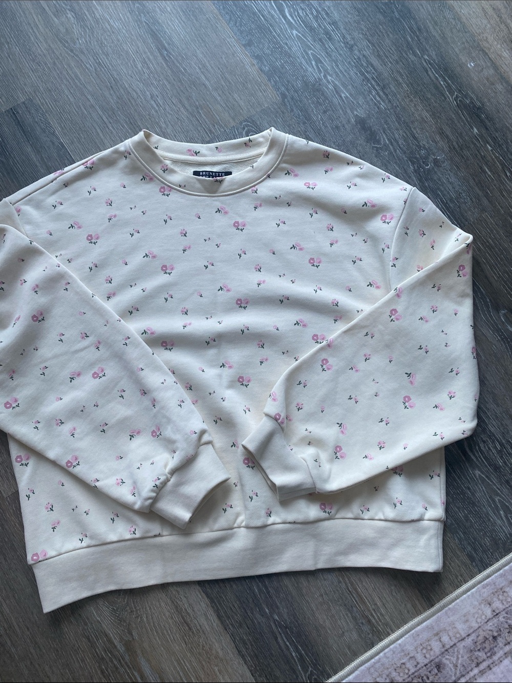 NWOT Brunette The Label flower pattern sweatshirt